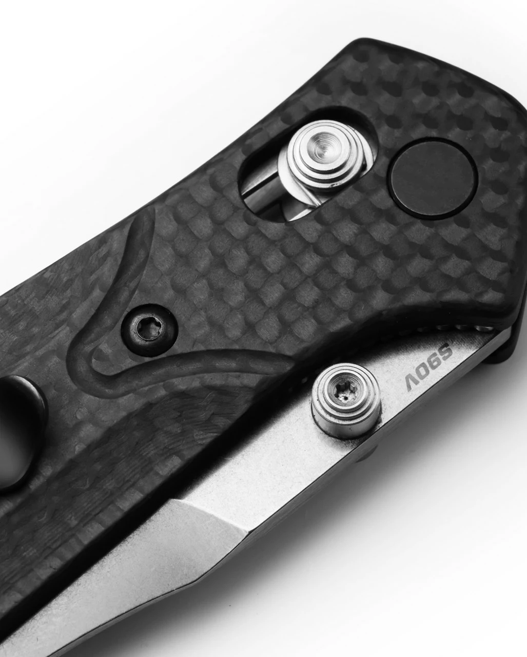 Benchmade 945-2 MINI OSBORNE | CARBON FIBER 6 Benchmade 945-2 MINI OSBORNE | CARBON FIBER - Image 4