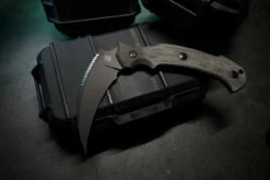 Bastinelli Knives Grumpy OD Micarta