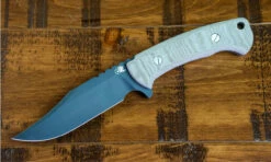 Hinderer The Ranch Bowie-Battle Black-CPM 3V-Natural Micarta